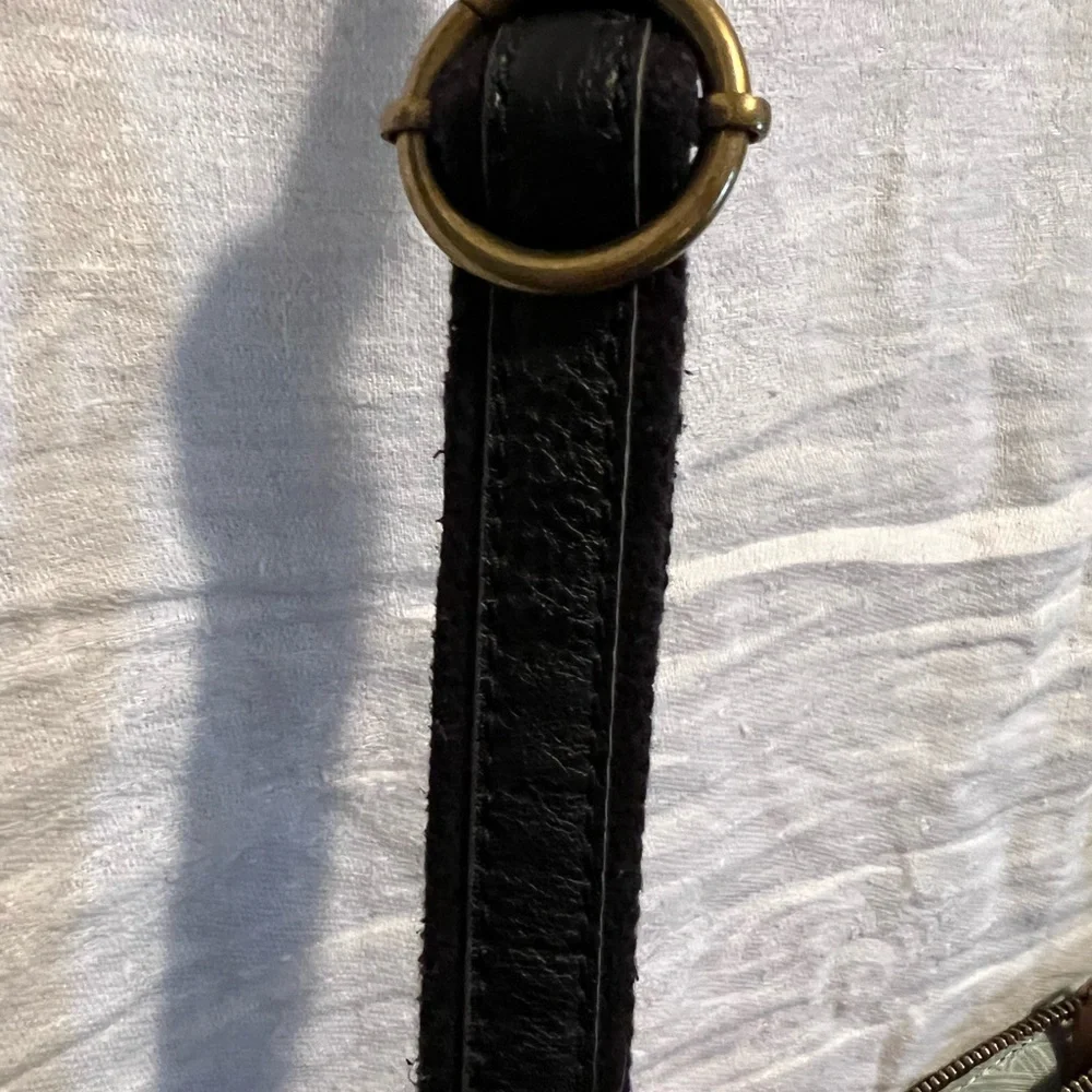 The Sak Black Leather Crossbody Bag. Work or fun.